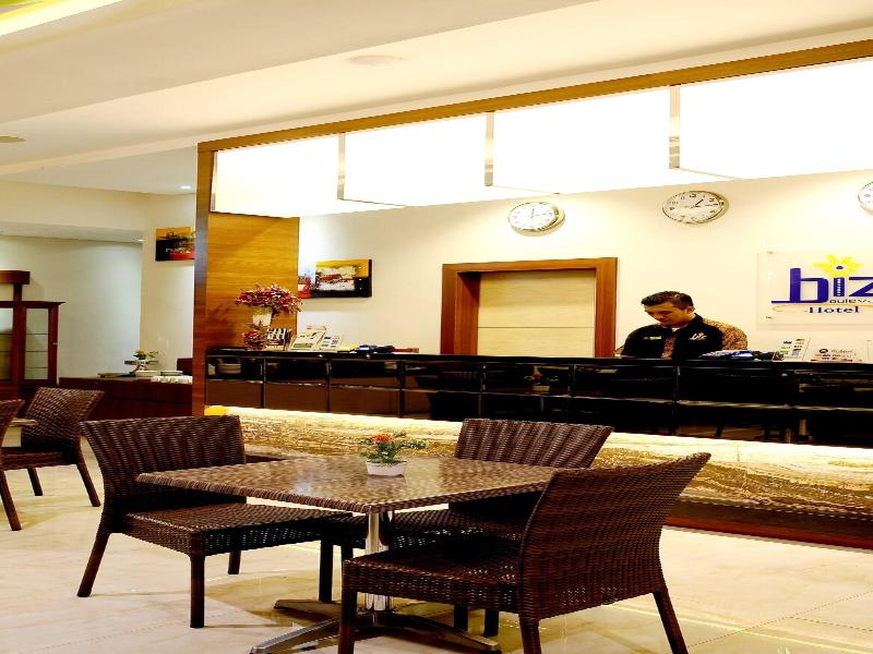 Biz Boulevard Hotel Manado