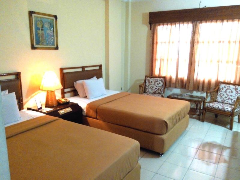 Hotel Merdeka image