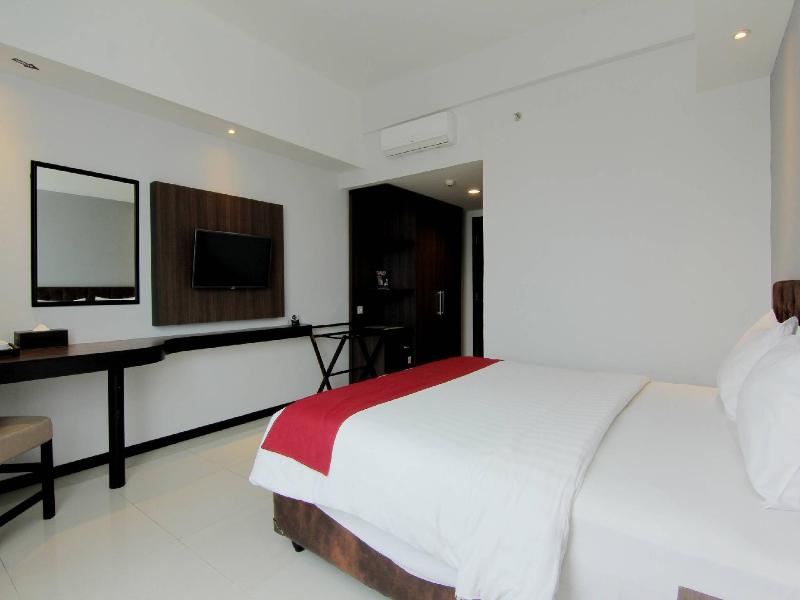The Sun Hotel Madiun image