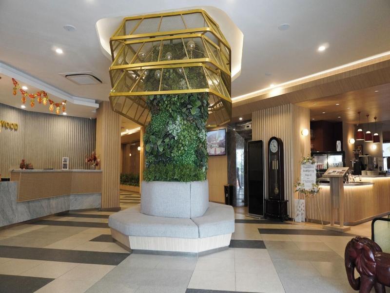 New Hollywood Hotel Pekanbaru