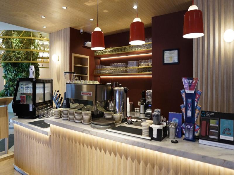 New Hollywood Hotel Pekanbaru