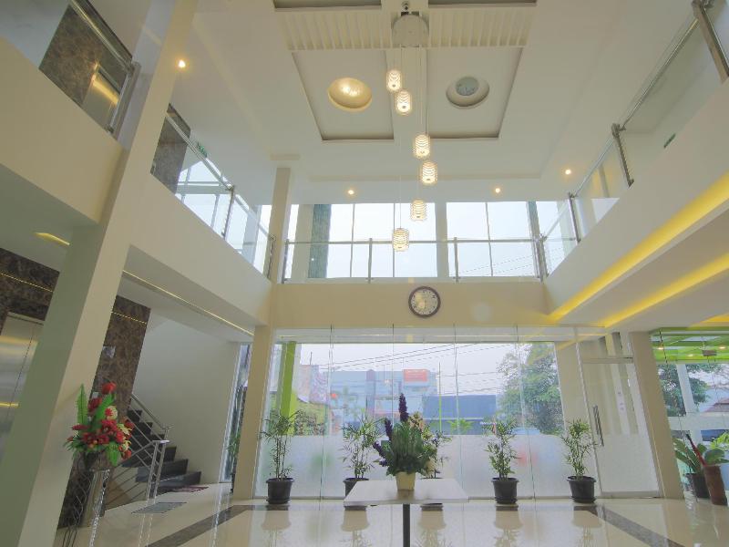 Fresh Hotel Sukabumi