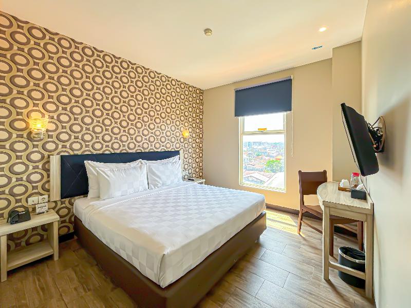 Hotel 88 Kedungsari image