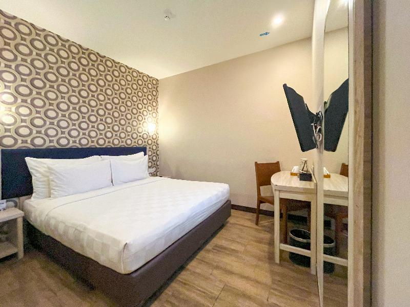 Hotel 88 Kedungsari image