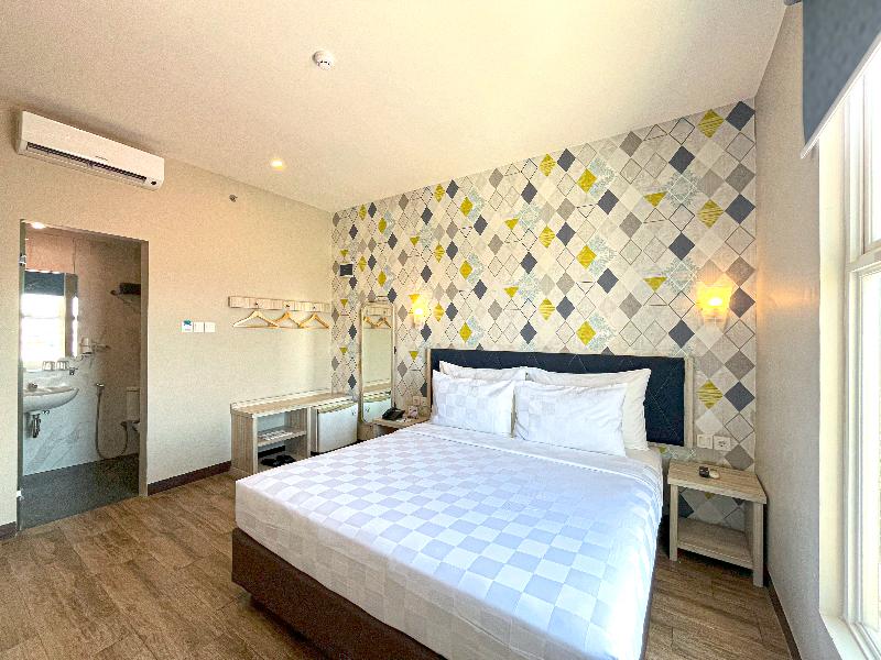 Hotel 88 Kedungsari image