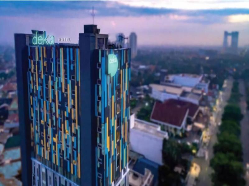 Deka Hotel Surabaya HR Muhammad image