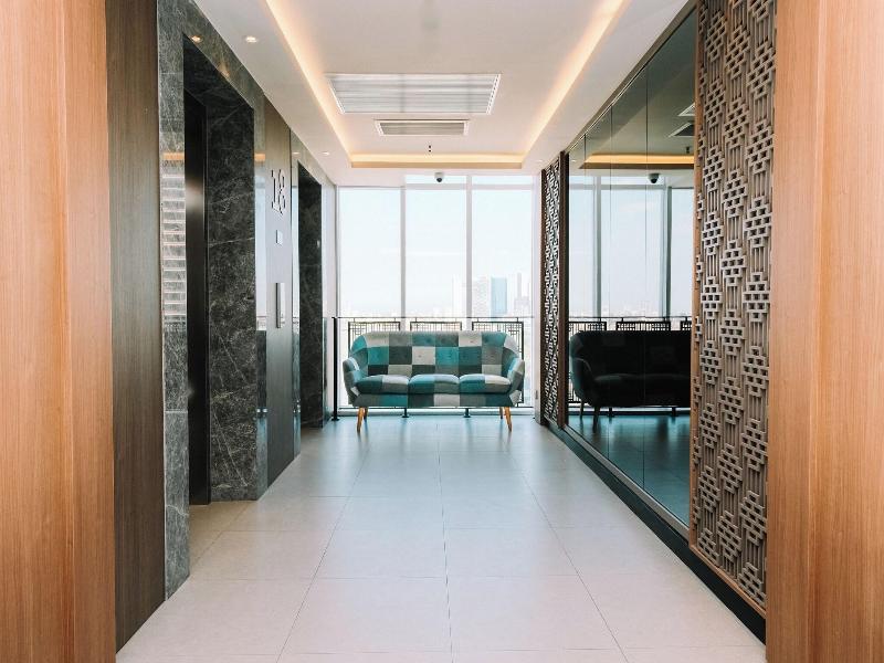 Deka Hotel Surabaya HR Muhammad image
