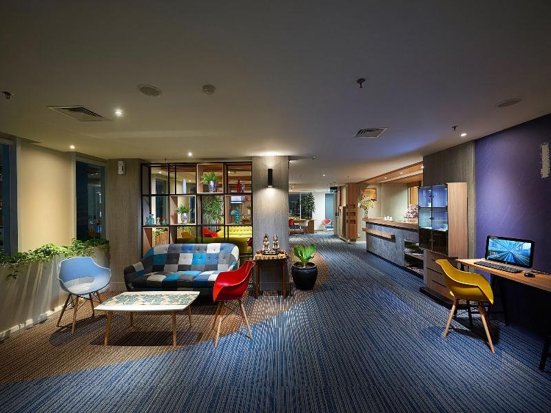 Deka Hotel Surabaya HR Muhammad image