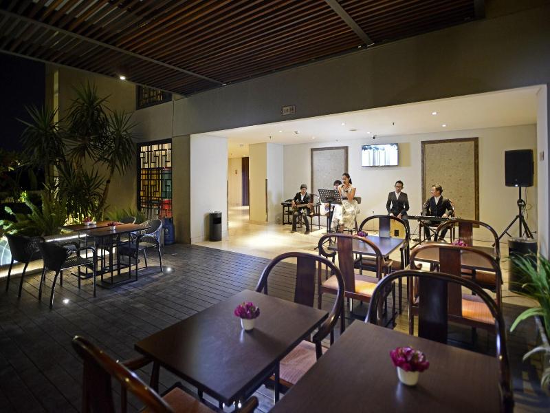 Premier Place Surabaya Airport image
