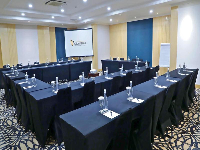 The Grantage Hotel and Sky Lounge image