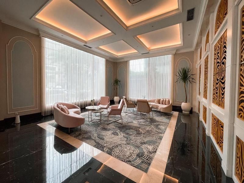 The Grantage Hotel and Sky Lounge image