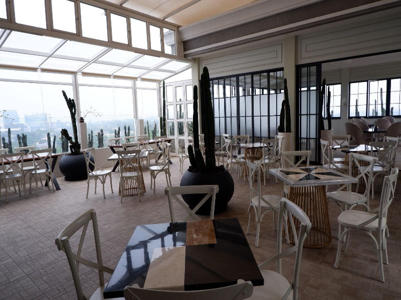 The Grantage Hotel and Sky Lounge image