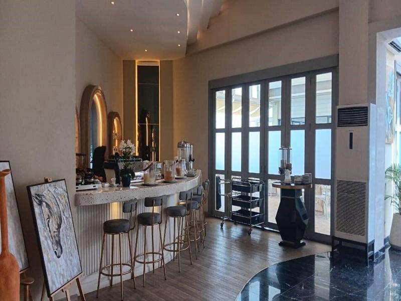 The Grantage Hotel and Sky Lounge image