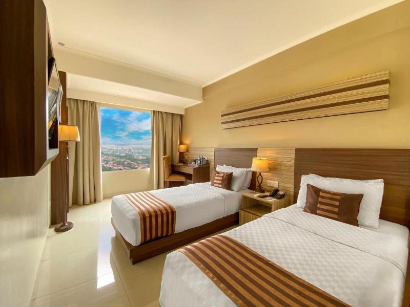Sapphire Sky Hotel & Conference image