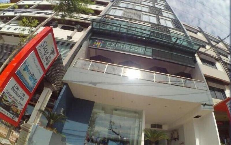 Expressia Hotel Makassar image