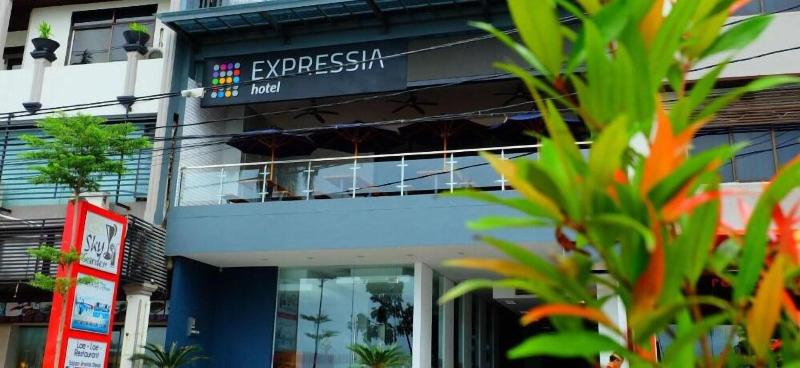 Expressia Hotel Makassar image
