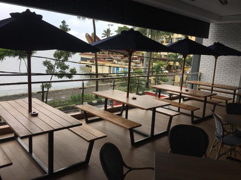 Expressia Hotel Makassar image