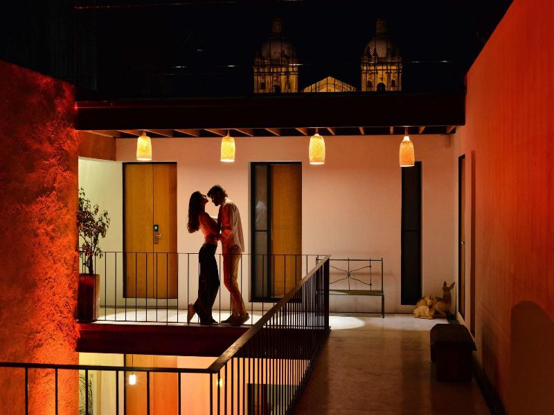 Los Amantes image