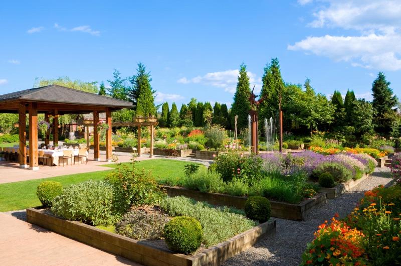 Willows Lodge image