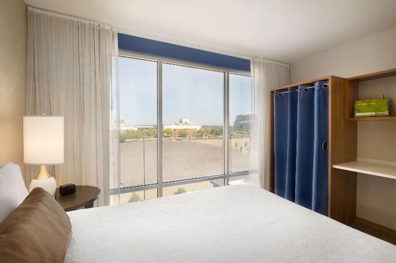 Home2 Suites By Hilton Phoenix Glendale-Westgate image