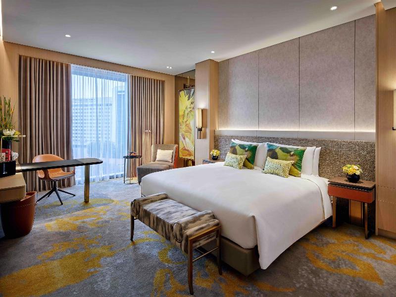 Sofitel Singapore City Centre image