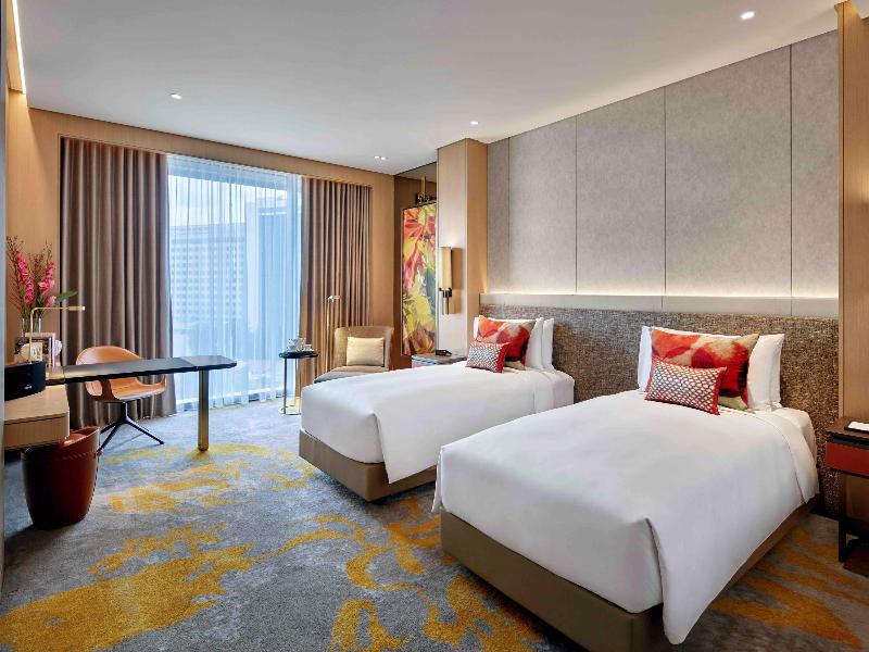 Sofitel Singapore City Centre image