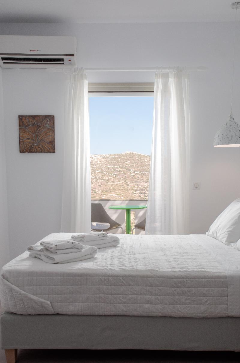 Halcyon Villas image