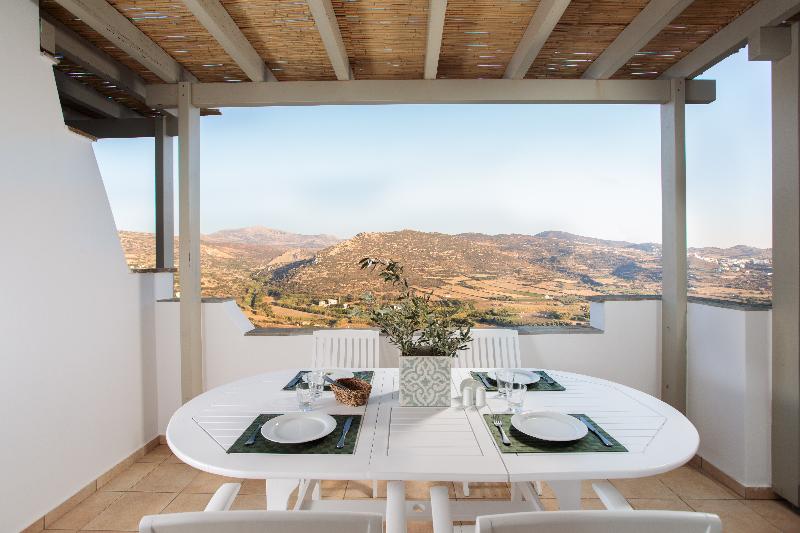Halcyon Villas image