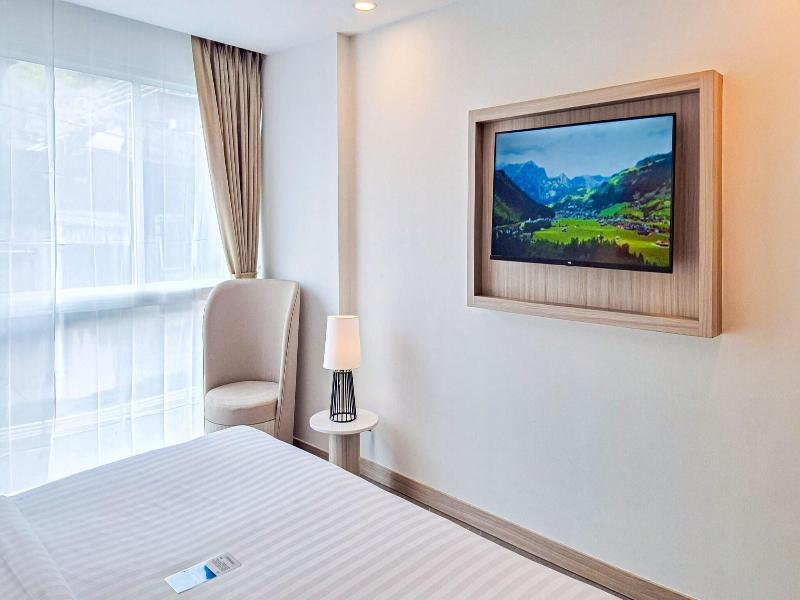 Clarian Hotel Beach Patong image