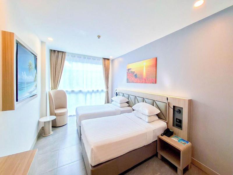 Clarian Hotel Beach Patong image