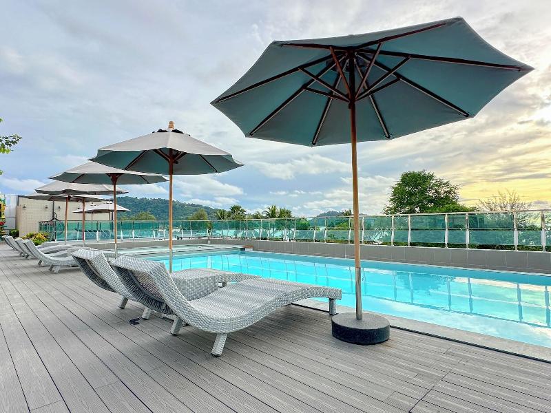 Clarian Hotel Beach Patong image
