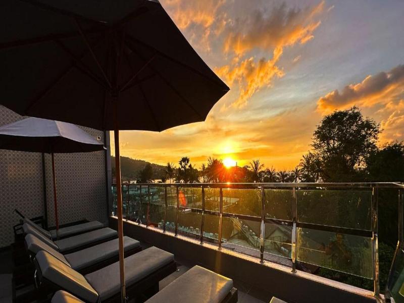 Clarian Hotel Beach Patong image