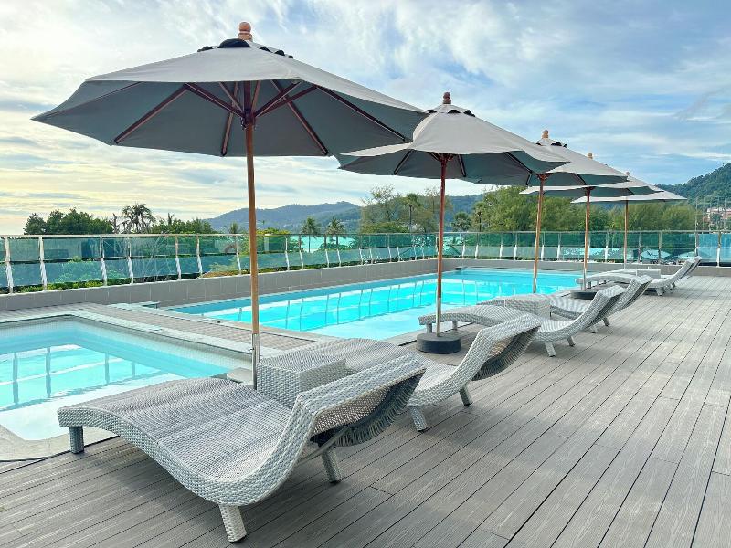 Clarian Hotel Beach Patong image