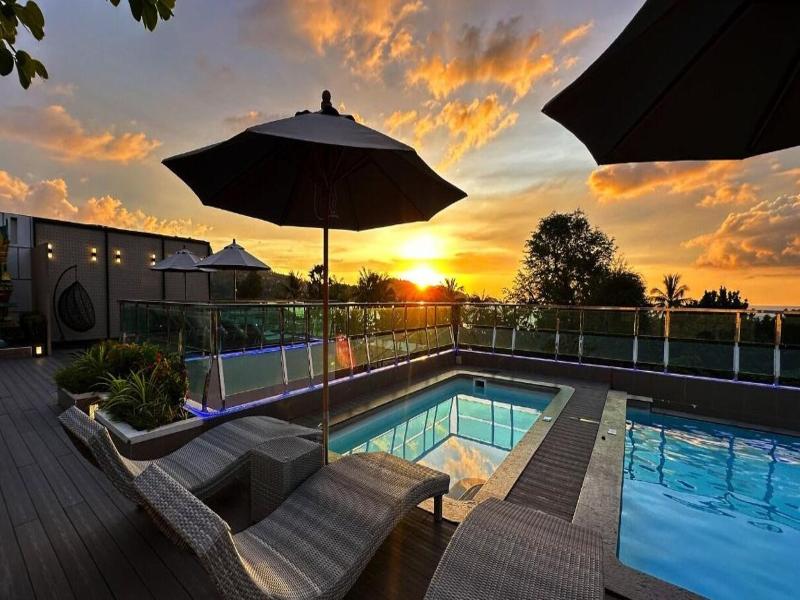 Clarian Hotel Beach Patong image