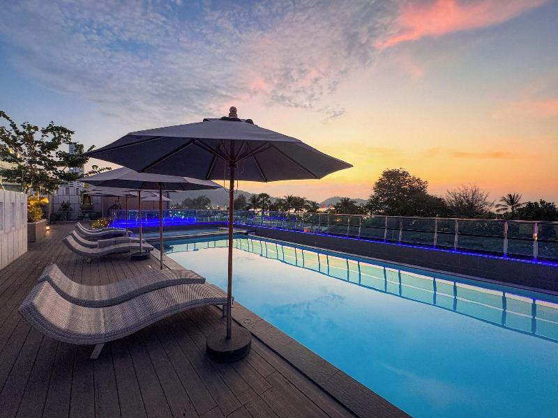Clarian Hotel Beach Patong image