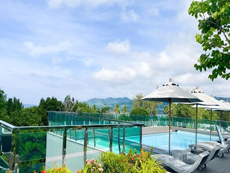 Clarian Hotel Beach Patong image