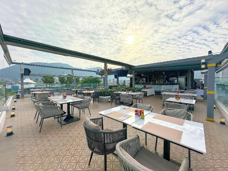 Clarian Hotel Beach Patong image