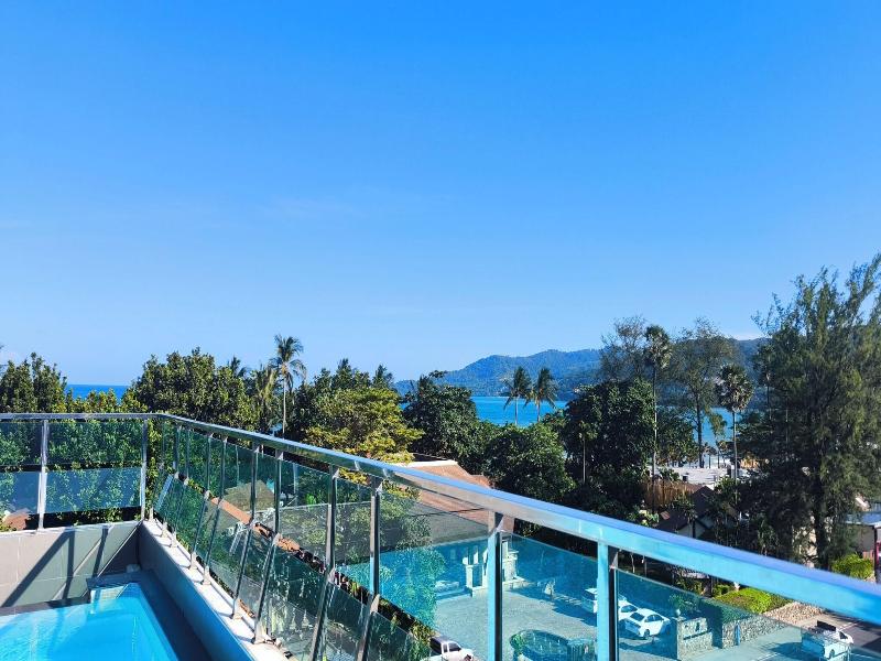 Clarian Hotel Beach Patong image