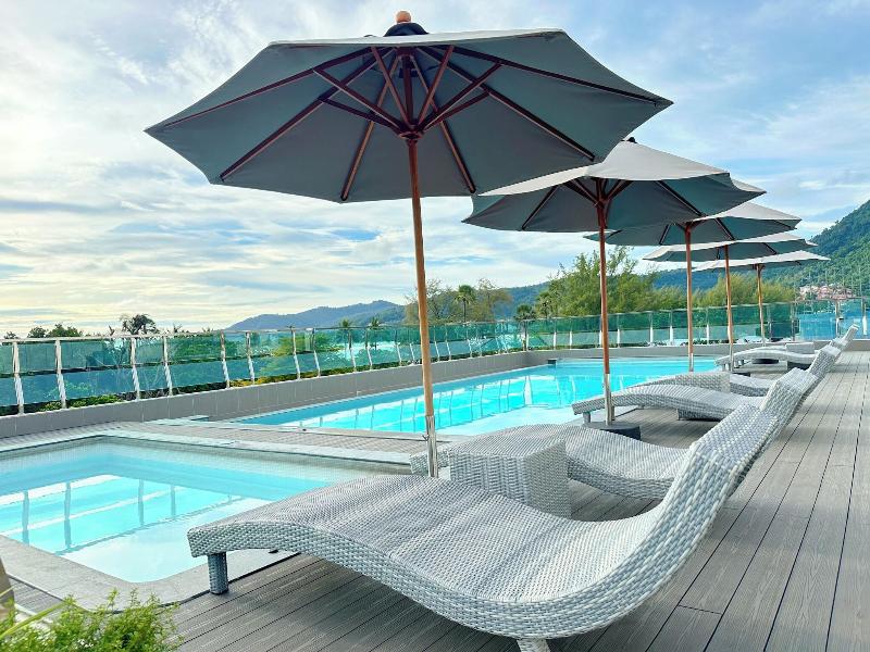 Clarian Hotel Beach Patong image