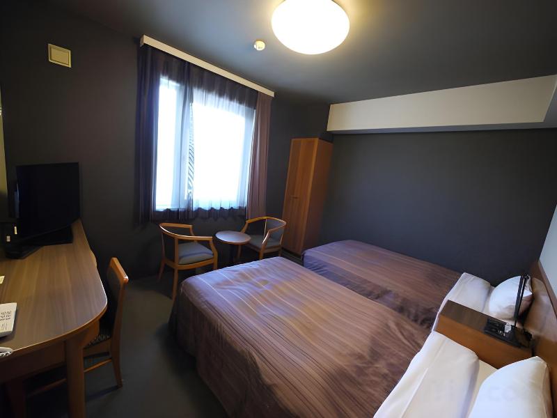 Hotel Route Inn Kumamoto Oozu Ekimae image