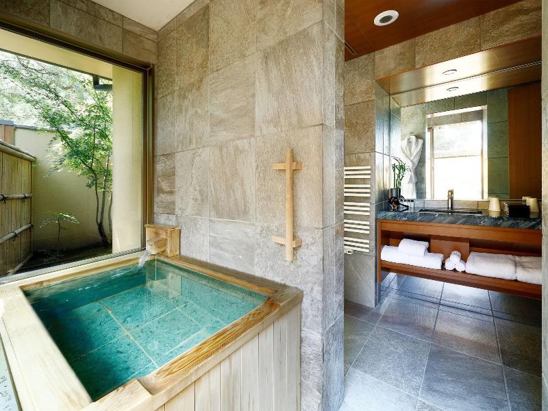 Suiran, a Luxury Collection Hotel, Kyoto image