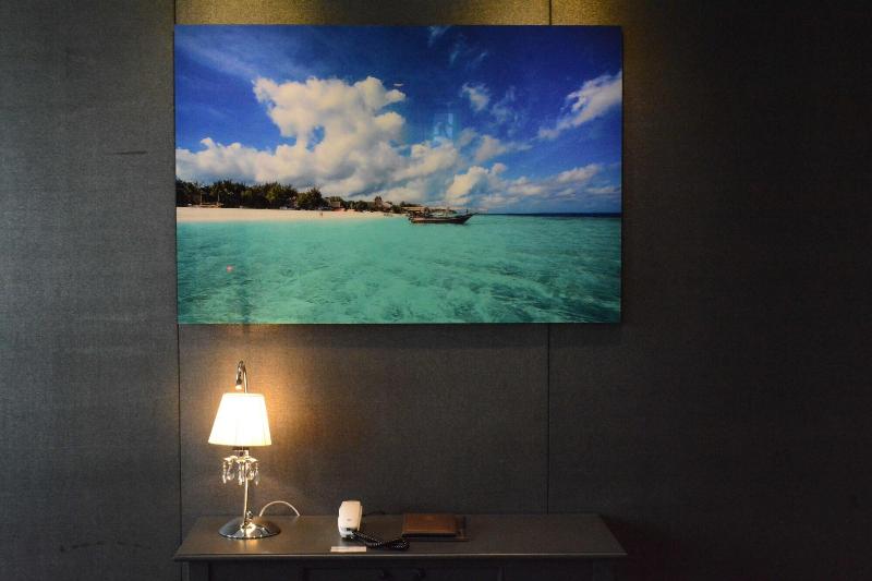 Mudrin Hotel image