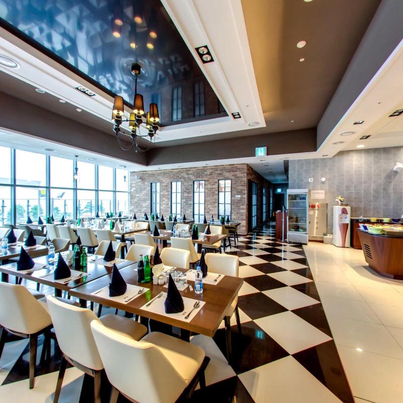 Mudrin Hotel image