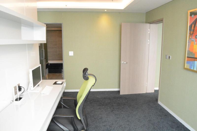 Mudrin Hotel image