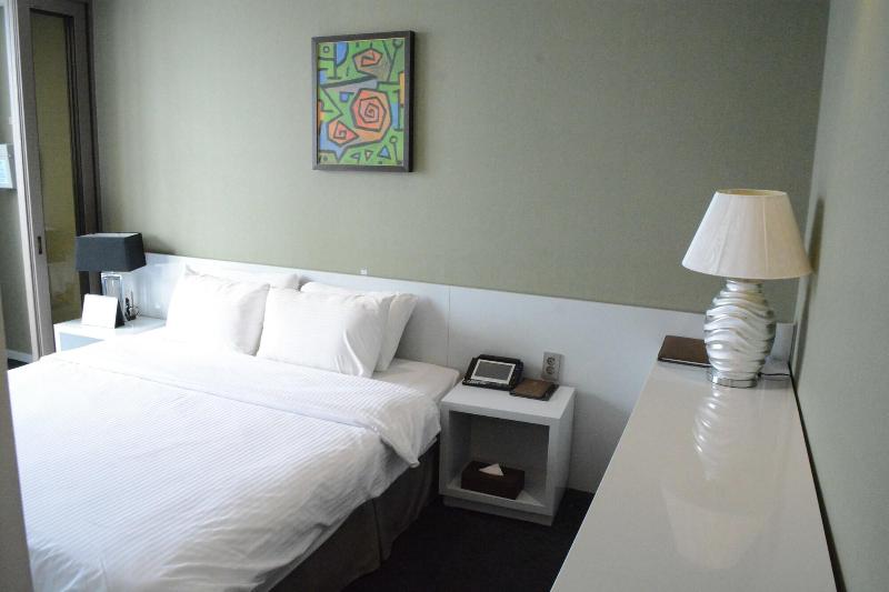 Mudrin Hotel image