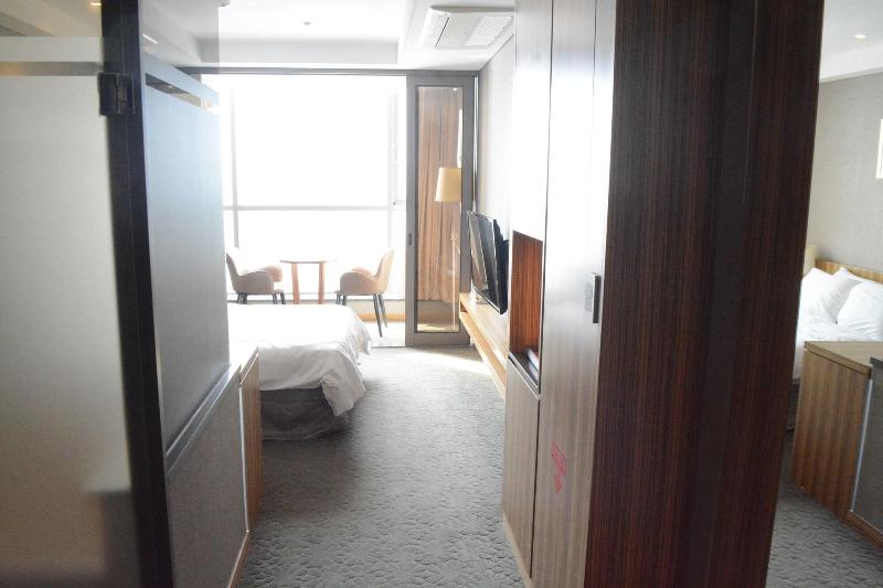 Mudrin Hotel image