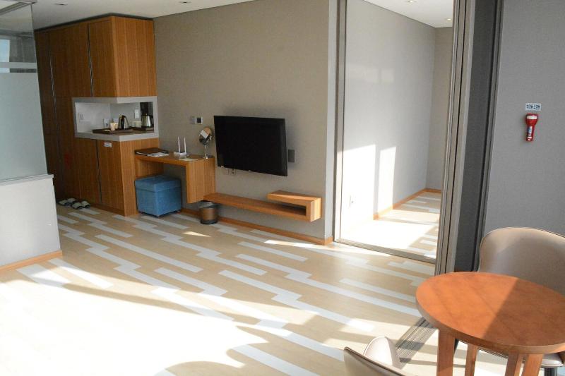Mudrin Hotel image