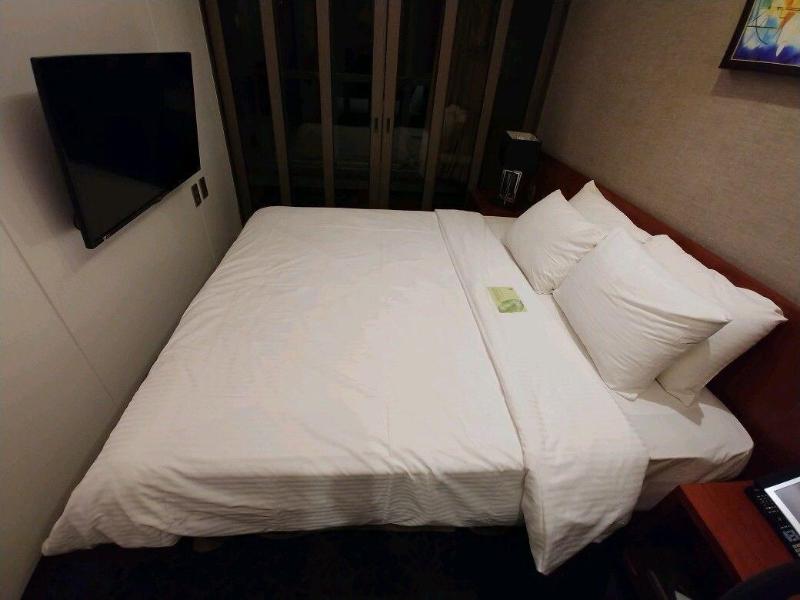 Mudrin Hotel image
