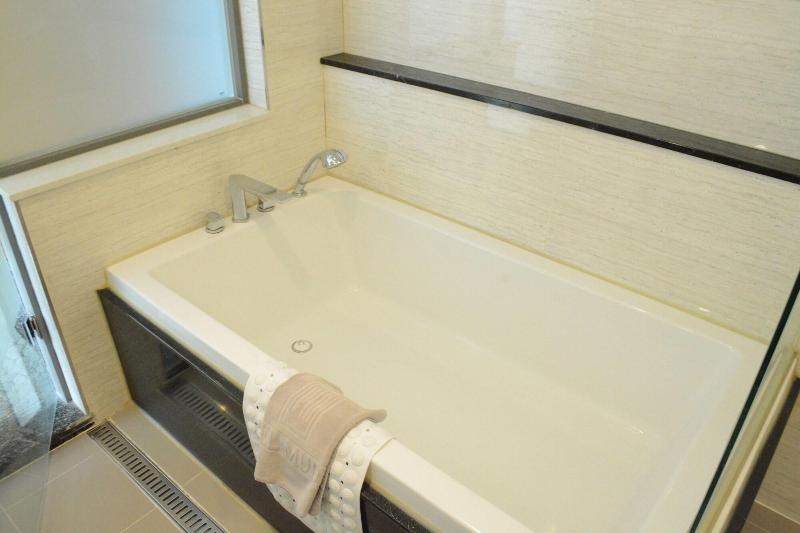 Mudrin Hotel image