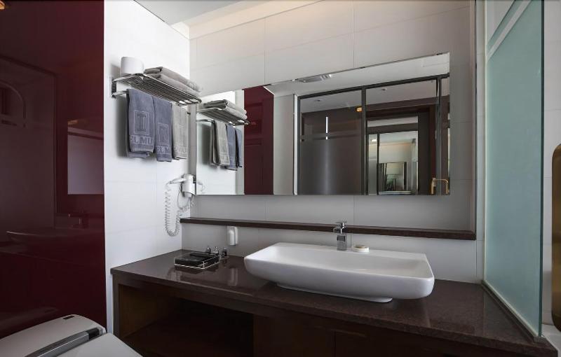 Mudrin Hotel image